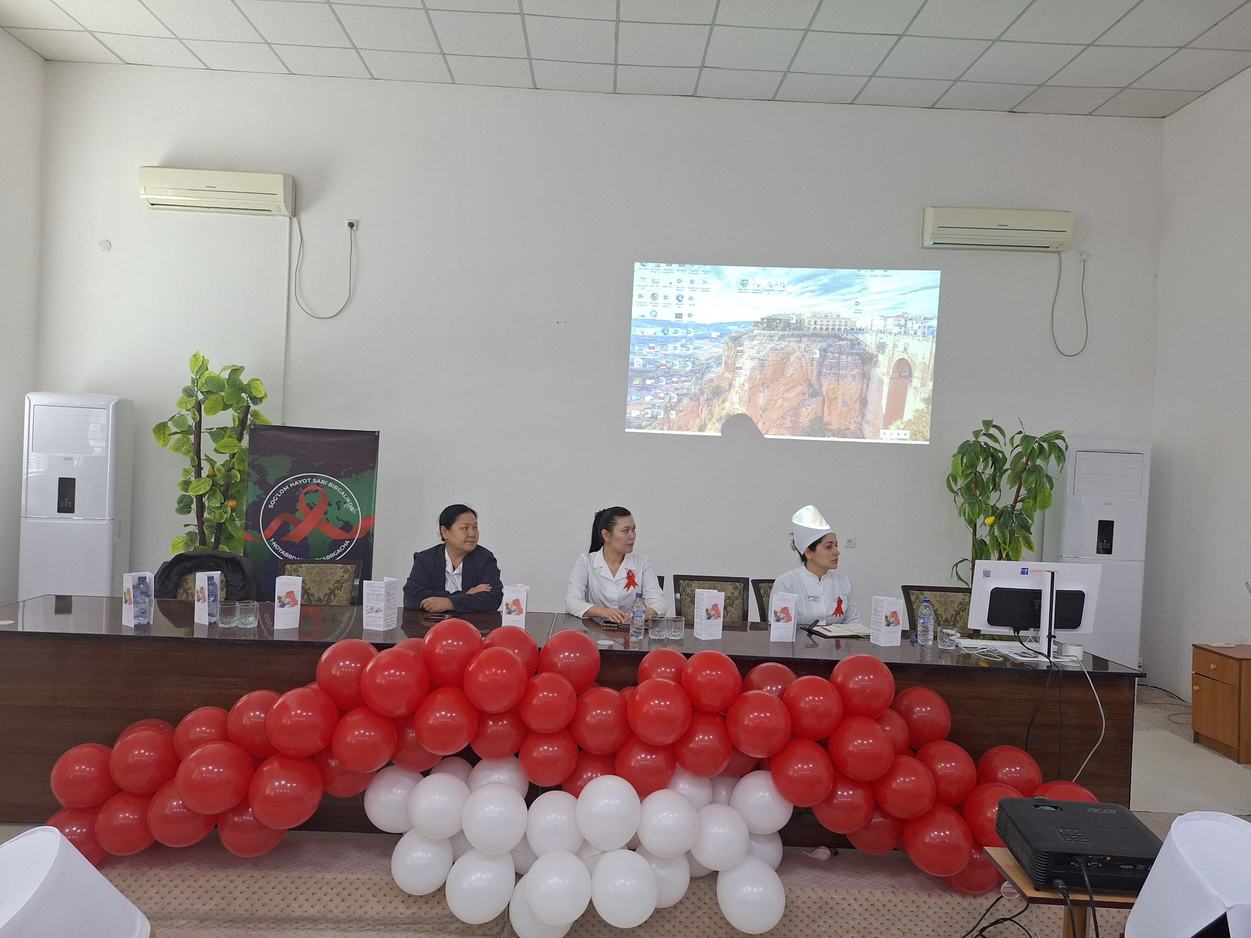 1-Dekabr AIJS qarsı gúresiw kúni